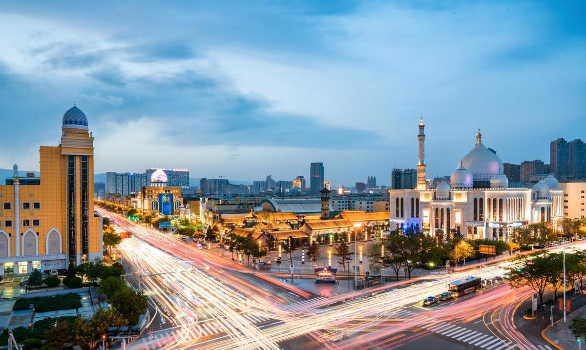 外交部发言人就呼和浩特相关评论文章发表声明